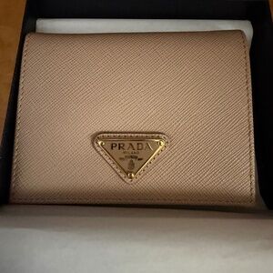 PRADA WALLET